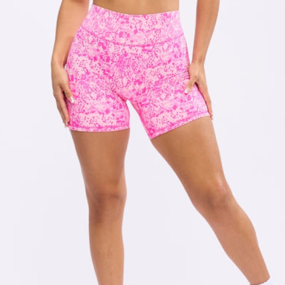 Buffbunny Legacy Shorts 6”